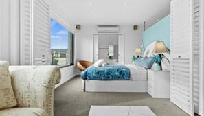 7 quartos, ferros/tábuas de passar roupa, acesso à internet