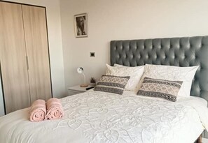 1 Schlafzimmer, WLAN, Bettwäsche