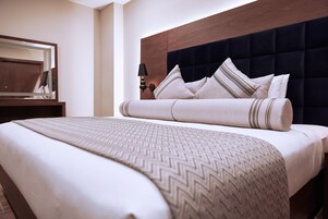 Family Apartment, 2 Bedrooms, Kitchenette, City View | Premium bedding, down comforters, memory foam beds, in-room safe