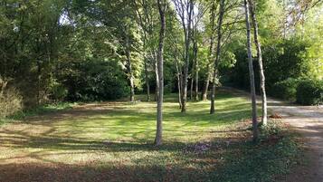 Enceinte de lâhĂ©bergement