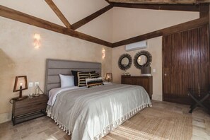 2 slaapkamers, een strijkplank/strijkijzer, wifi, beddengoed