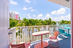 Property grounds - 2202 · 3 Min Walk -> Beach / Heated Pool / Free Parking (Clearwater)