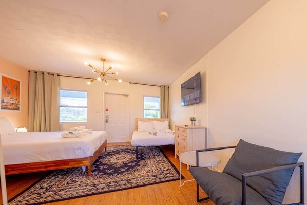 1 bedroom, iron/ironing board, WiFi