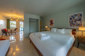 1 chambre, bureau, fer et planche à repasser, Wi-Fi