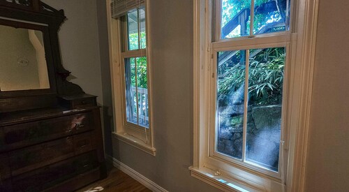 Hidden Garden | Walk to Downtown + Private Patio