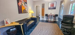 テレビ、書斎 / ワークスペース