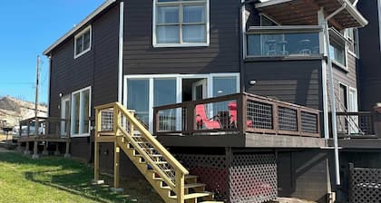 Marina Access, Lake View, Golf, Swimming, Fishing