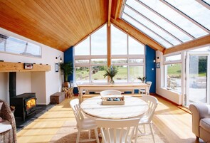 House | Dining