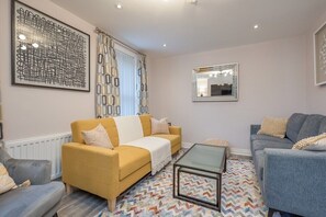 TV connectée, cheminée