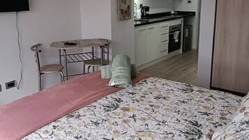 1 chambre, Wi-Fi, draps fournis