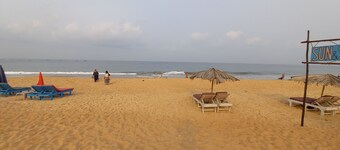 Peaceful beach cottage in heart of the Goa Candolim beach One BHK & studio room