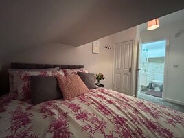 独立别墅 | 1 多间卧室、免费 WiFi、床单