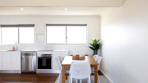 Dining - FREE NIGHT. Pay for 2 stay for 3 (Ulladulla)