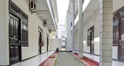 OYO 90735 Palem Garden 2