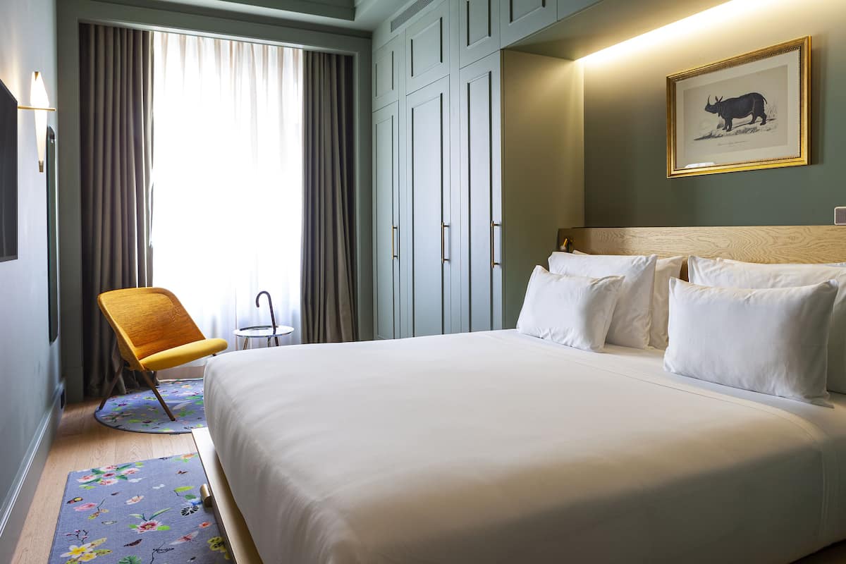 Art Charming Room