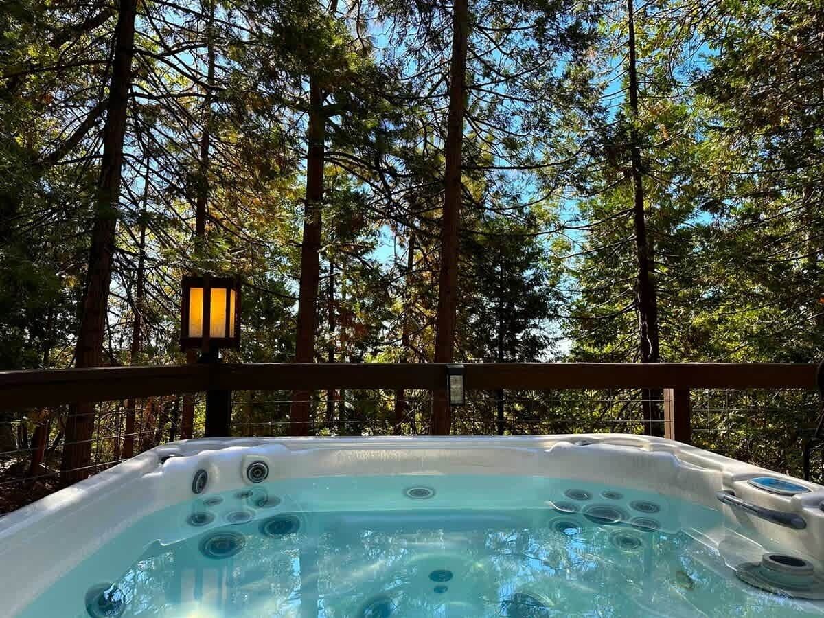 Bain à remous extérieur