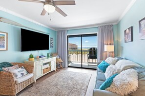 Living area - Beach View with Coffee Bar (Gulf Shores)