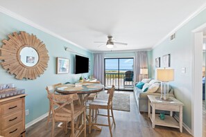 Living area - Beach View with Coffee Bar (Gulf Shores)