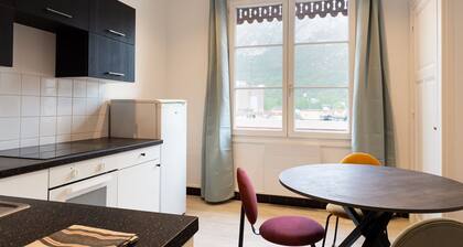 New cozy central apartment