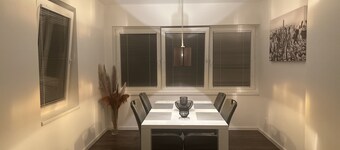 Golden Gate Orth an der Donau