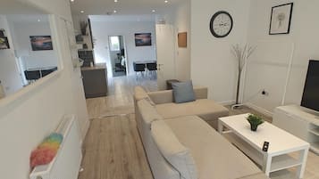 House | Living area | TV