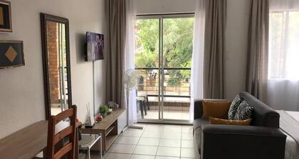 Cozy Studio Apartment with Wifi backup