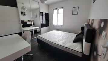 3 عدّة غرف نوم ومكواة/لوح كي وواي فاي