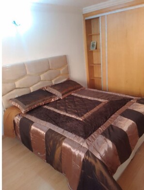 2 habitaciones, wifi y ropa de cama 