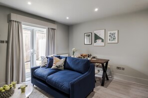 Comfort Apartment | In-room safe, desk, iron/ironing board, free WiFi - Your Apartment Tooting (London)