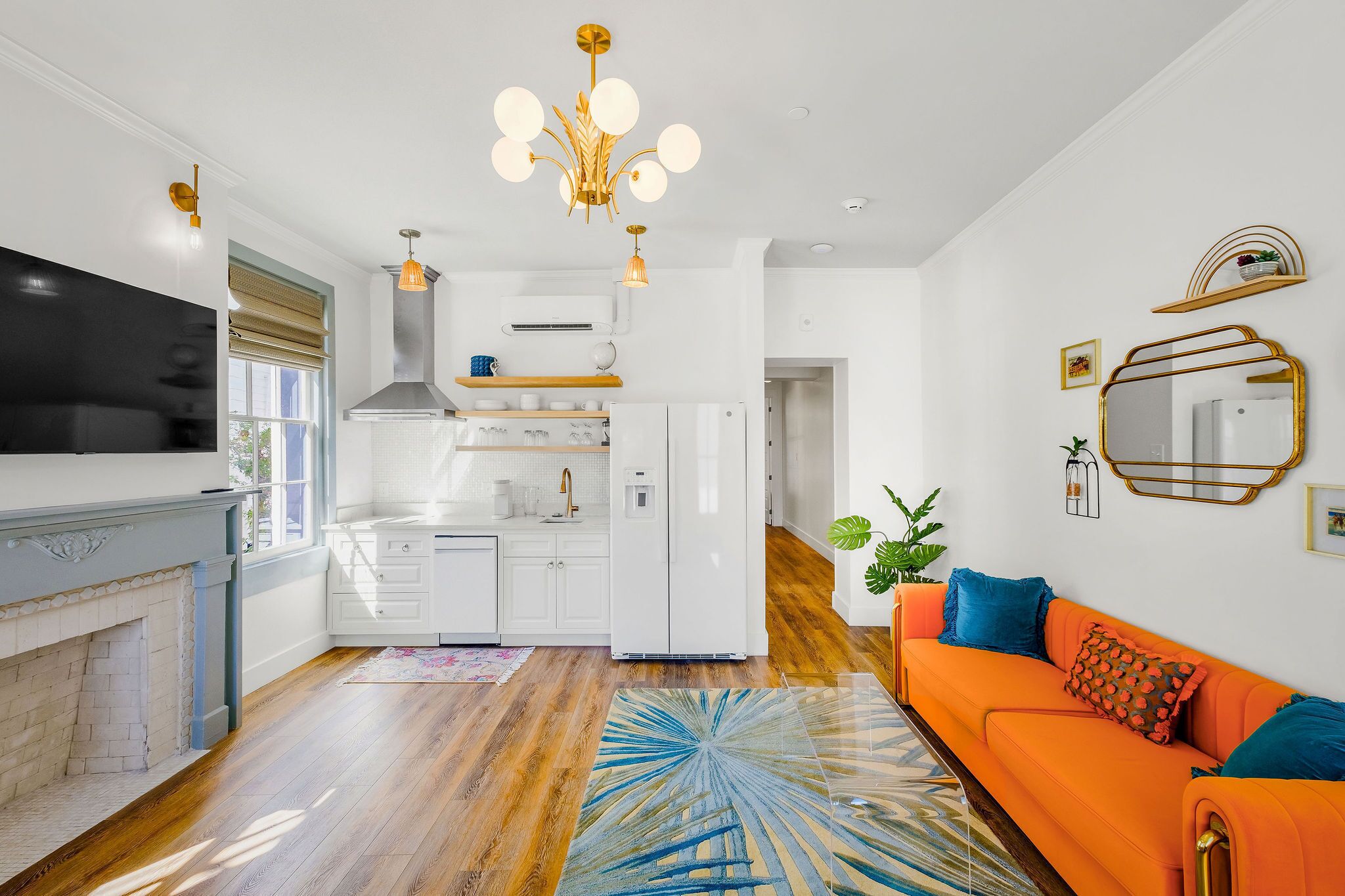 Old Spanish House- A, The Vivian Suite  2 Bed, 2 Bath Ground Floor Condo