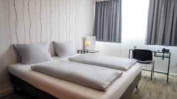 Skrivbord, arbetsyta för laptop, ljudisolering och gratis wi-fi