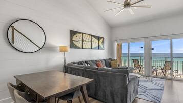 Smart-TV og DVD-spiller