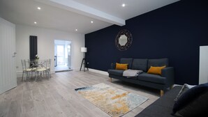 Maison de base | Aire de séjour