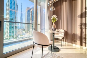 Dining - Stunning 1BR at The Sterling West House Business Bay by Deluxe Holiday Homes (Dubai)