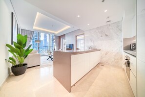 Interior - Stunning 1BR at The Sterling West House Business Bay by Deluxe Holiday Homes (Dubai)