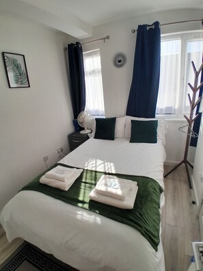 7 bedrooms, iron/ironing board, free WiFi, bed sheets