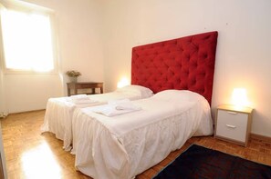 1 chambre, fer et planche à repasser, Wi-Fi
