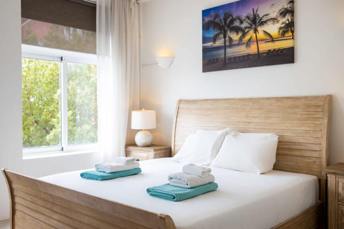 3 bedrooms, iron/ironing board, WiFi