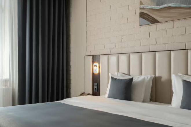 Hypo-allergenic bedding, down comforters, memory foam beds, minibar