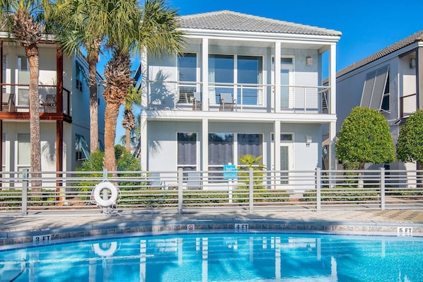 Pool - ⛱️By Beach-Waterfront Villa- Pool-4BR Destiny Beach Villas 11-Beach Oasis (Destin)