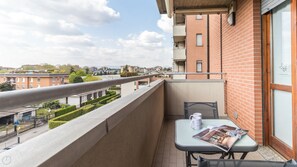 Outdoor dining - Della Guerrina 18C (Monza)