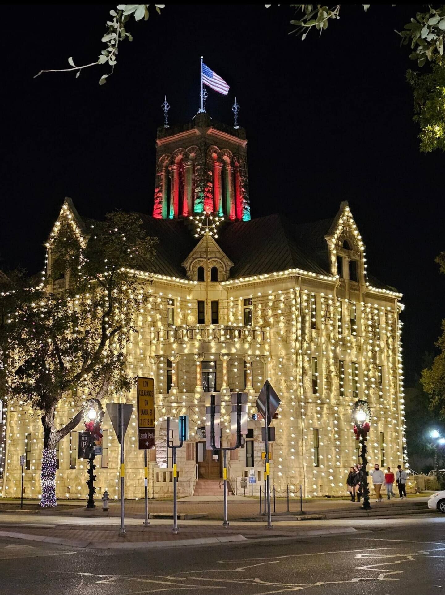 New Braunfels Courthouse at Christmas

