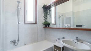 Apartment (1 Bedroom) | Innenbereich