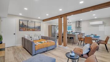 Duplex, 2 Bedrooms | Interior