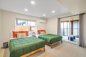 Nhà Duplex, 2 phòng ngủ | 2 phòng ngủ, bàn, khu vực làm việc phù hợp cho laptop 