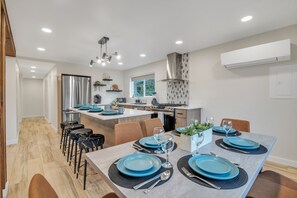 Nhà Duplex, 2 phòng ngủ | Khu ăn uống
