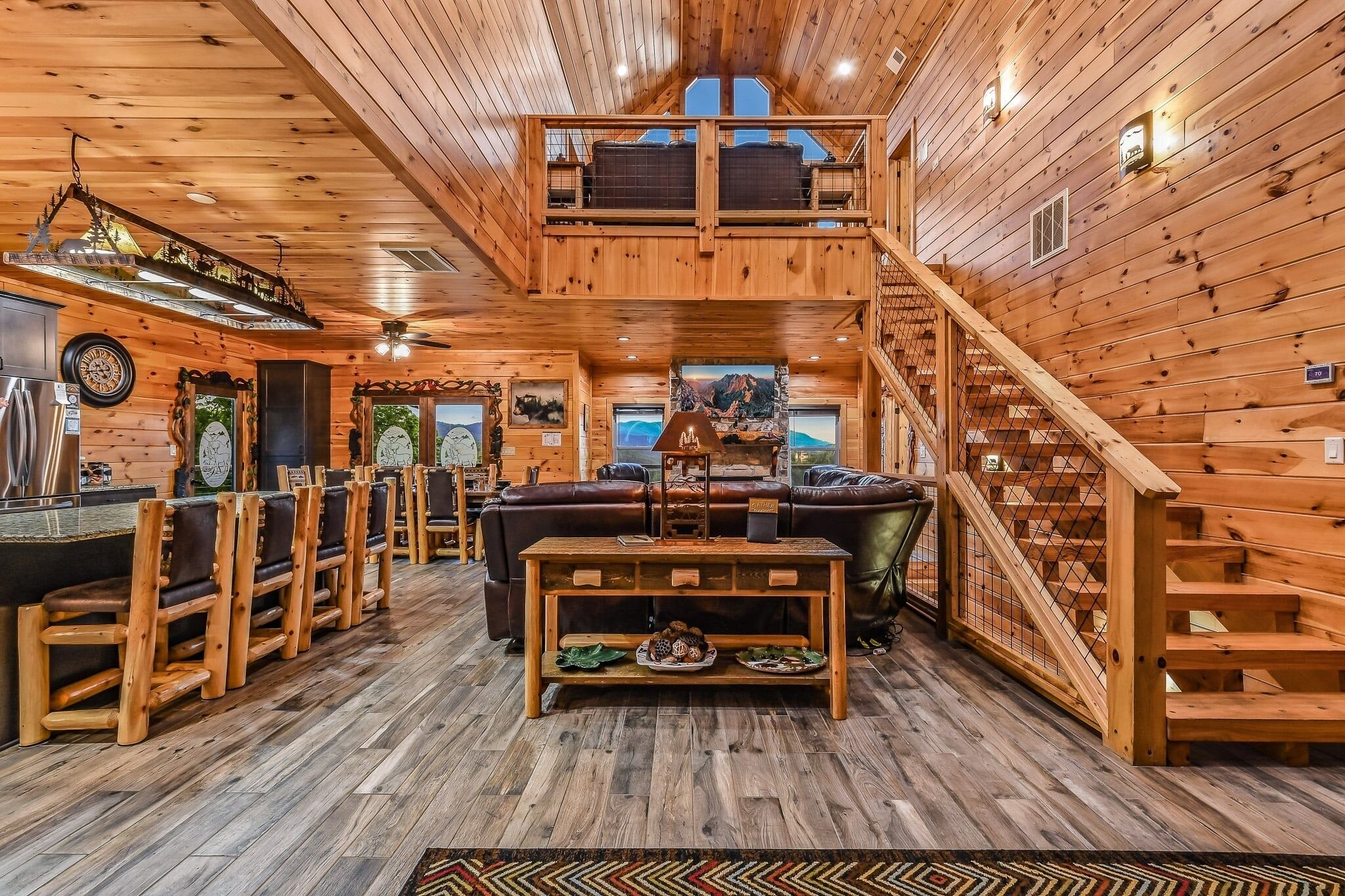 Cabin, 5 Bedrooms | Interior