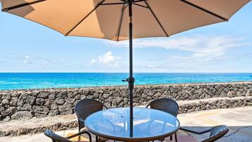 Condo, 2 Bedrooms | Outdoor dining