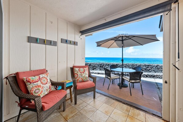 Condo, 2 Bedrooms | Property grounds