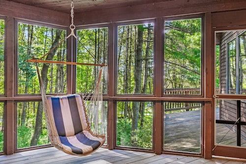 Highland Ridge House with Game Room & Large Deck